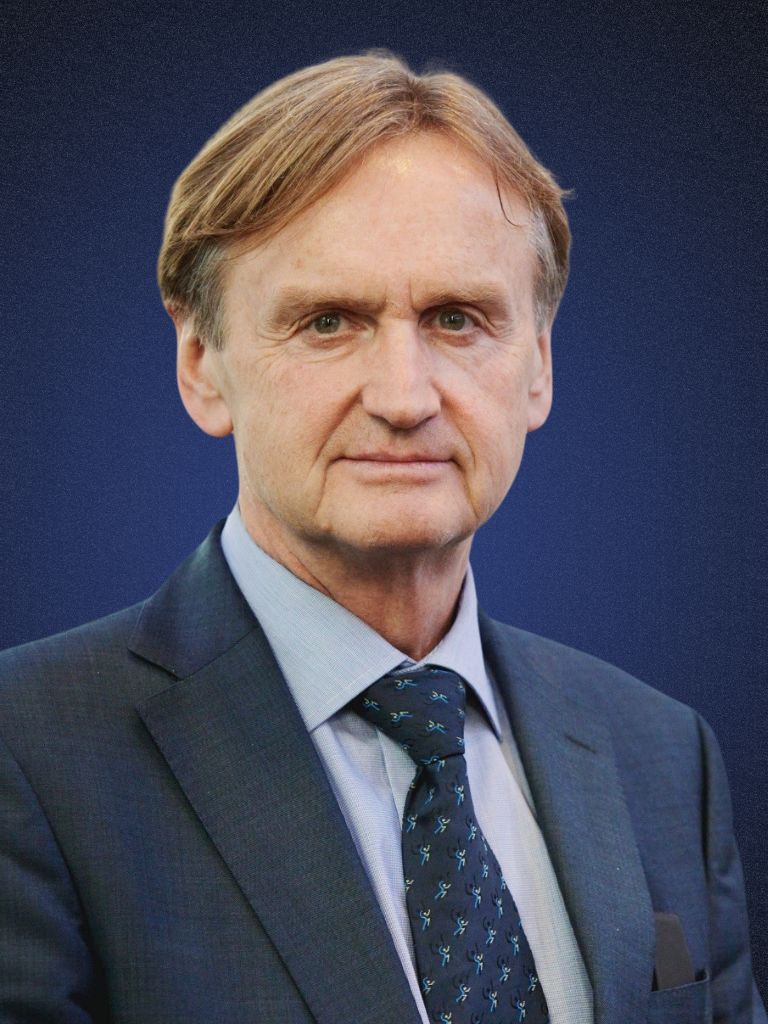 Profile Picture for Profile of Stefan Nehrer, orthopaedic surgeon and researcher, specialising in regenerative therapies, tissue engineering, and sports medicine.